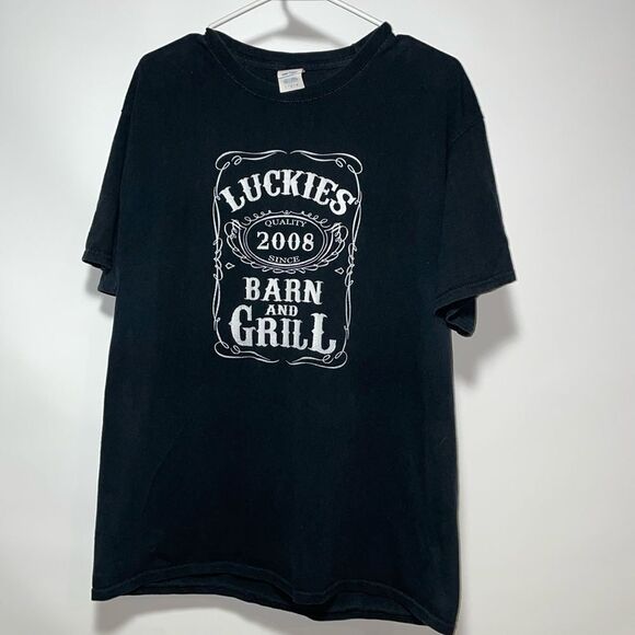 Graphic T-shirt - Picture 1 of 7